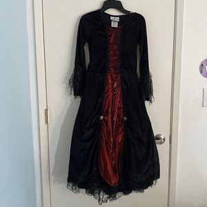 Incharacter girls vampire costume